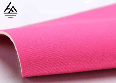 China Strukturiertes Neopren-Gummi- Blatt 2-7 Millimeter des Nylon- Neopren-Gummi-Rolls mit Polyester-Beschichtung usine